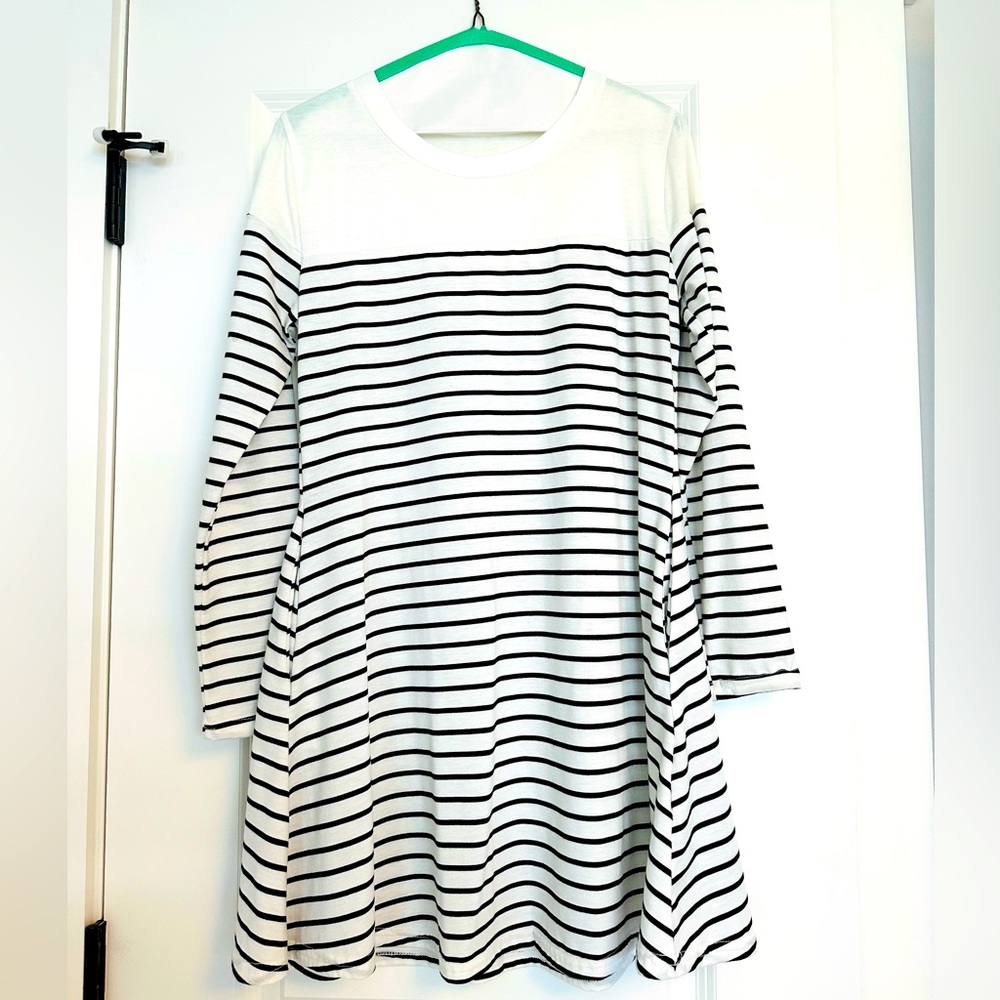 Shirt dress with pockets!